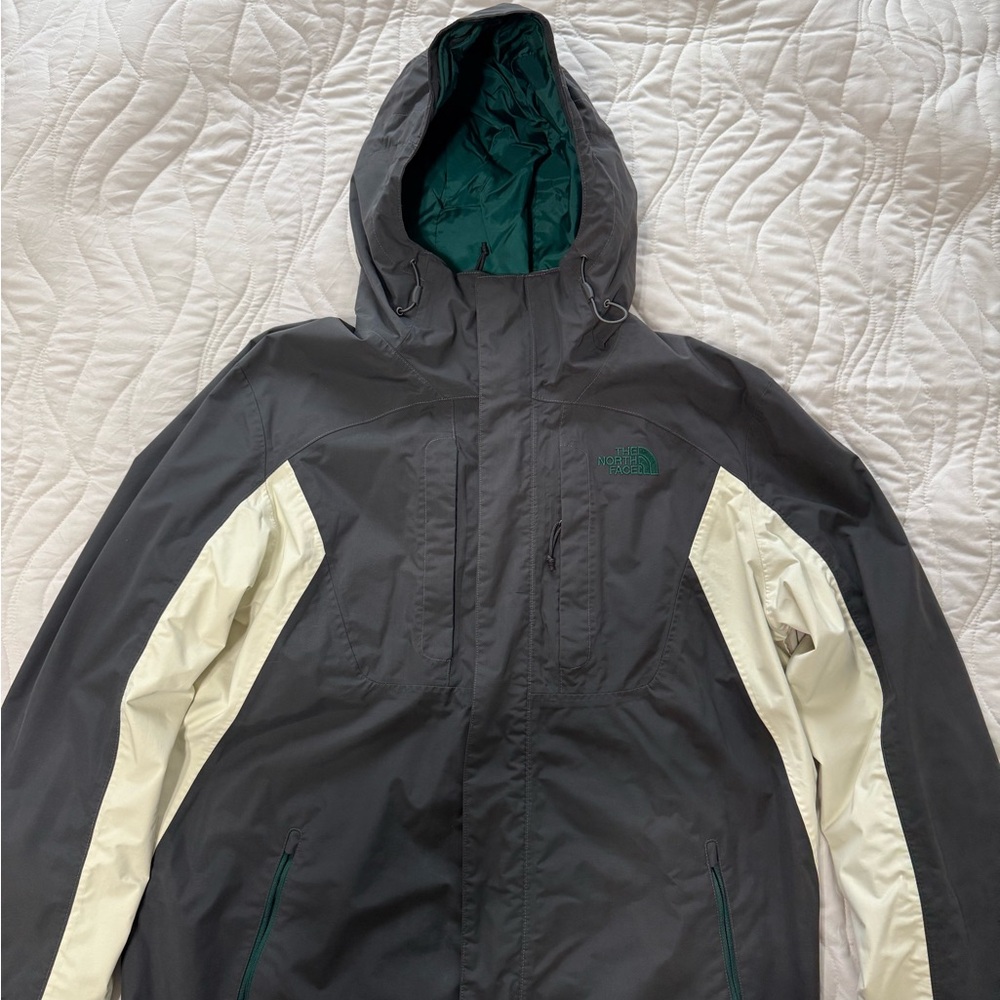 The North Face Men's Ski/Snowboard Jacket with built in under layer jacket